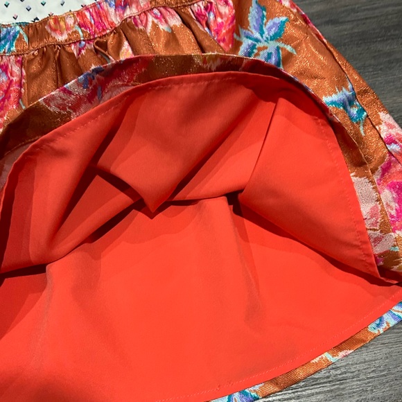 Gymboree top and skirt size 5-6 - Picture 6 of 6